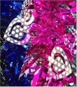 Мишура европа с украшениями в виде сердечек 200см серебряный symtb-1620267