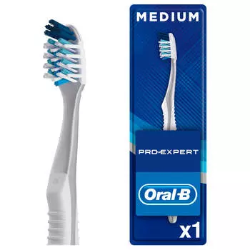 Зубная щетка Oral-B про-эксперт клин средняя