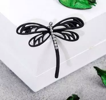 Брошь "Стрекоза" дарк, черно-белая в черном металле