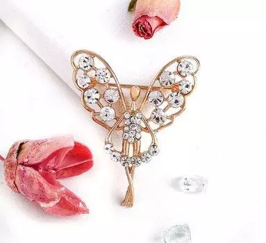 Брошь "Волшебная фея", белая в золоте