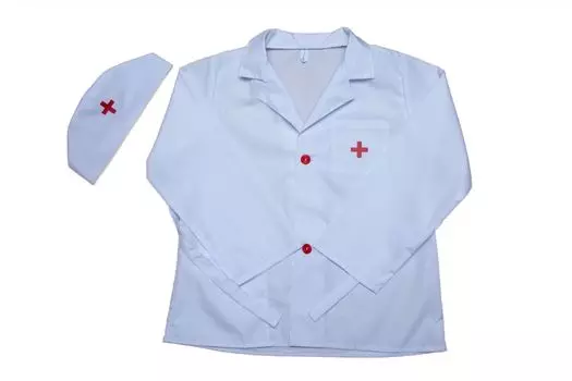 Костюм врача (халат, шапочка)