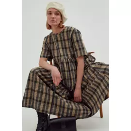 Платье в клетку