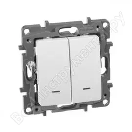 Двухклавишный переключатель Legrand ETIKA 672216