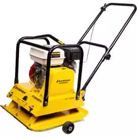 Бензиновая виброплита Champion PC9045FH