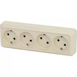 Четырехместная розетка Intro