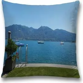 Декоративная наволочка JOYARTY