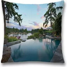 Декоративная наволочка JOYARTY