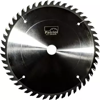 Дисковая пила по дереву Patriot 618