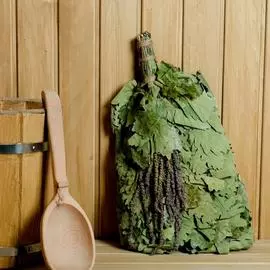 Дубовый веник для бани СИМАЛЕНД