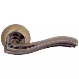 Дверная ручка Vilardi