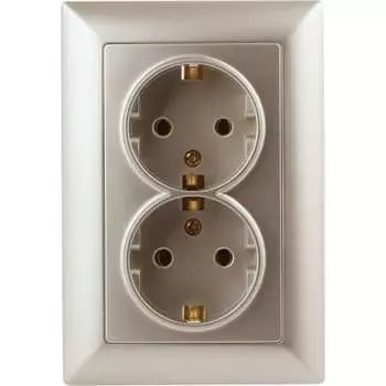 Двойная розетка Intro Solo Б0053676