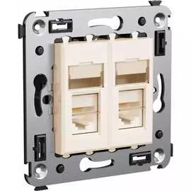 Двойная розетка в стену DKC Avanti 4405294