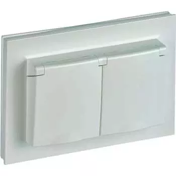 Двухместная розетка IEK Brite рсбш12-3-44-брж BR-R26-16-44-K36-F