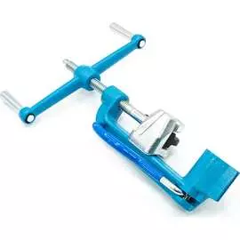 Инструмент для натяжения ленты ВК