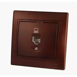 Компьютерная розетка Lezard