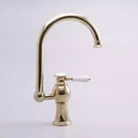 Кухонный смеситель OUTE