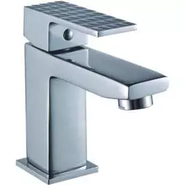 Монолитный смеситель для умывальника DIADONNA D80-110133