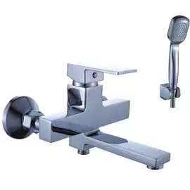 Монолитный смеситель для ванны DIADONNA D80-330106