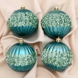 Набор пластиковых шаров Зимнее волшебство