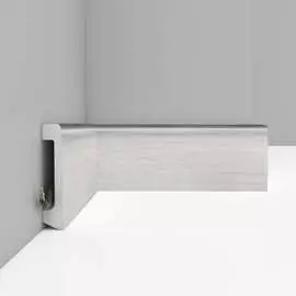 Напольный плинтус Decomaster D235-84 ДМ