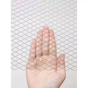 Оцинкованная просечно-вытяжная сетка для клеток, ограждений, интерьера, вентиляции, просеивания, армирования Фабрика сеток "Железный слон" PVS000150-6 LP8-8-08х1-1.25-6S