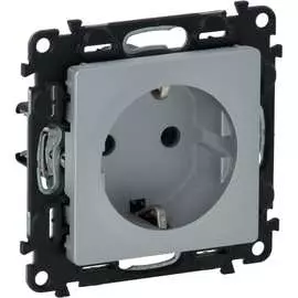 Одноместная розетка Legrand