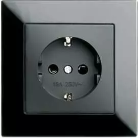 Одноместная розетка STEKKER