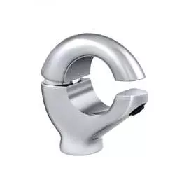 Одноручный смеситель для умывальника Славен