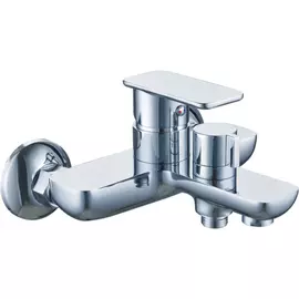 Одноручный смеситель для ванны RUSH