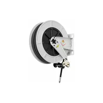 Открытая окрашенная катушка с шлангом RAASM