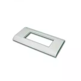 Пластиковая накладка на цоколь LANMASTER LAN-FR45x90-WH