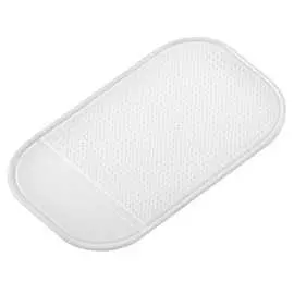 Противоскользящий автомобильный коврик панели SKYWAY S00401005