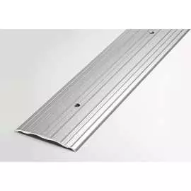 Прямой алюминиевый порог Лука УТ000005919