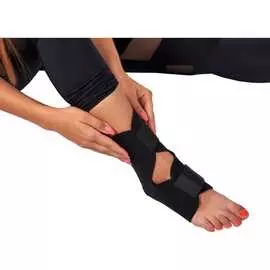 Регулируемый суппорт голеностопа BRADEX