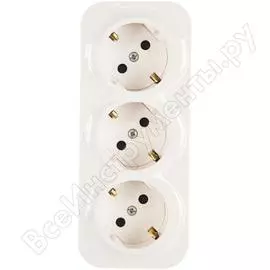 Тройная розетка Legrand Quteo 782238