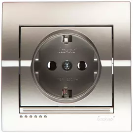 Розетка Lezard