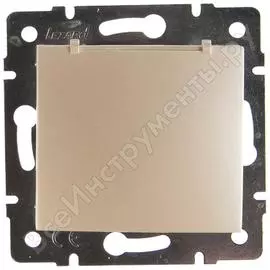 Розетка Lezard KARINA 707-3088-123B