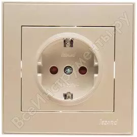 Розетка Lezard