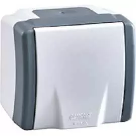 Розетка MONO ELECTRIC