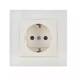 Розетка Simon 1591432-031