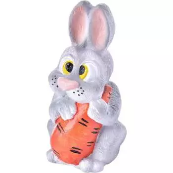 Садовая фигура ФлораПласт Заяц с морковкой с косыми глазами 67819