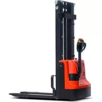 Самоходный штабелер TOR