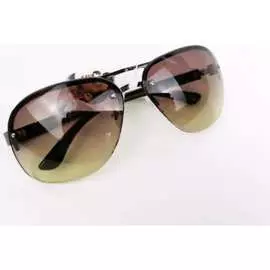 Солнечные очки Bikson