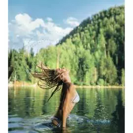 Тканевая шторка для ванны MELODIA Красотка MZ-151 21046