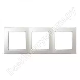 Трехместная рамка Simon 1500630-030