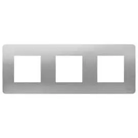 Трехместная рамка Schneider Electric