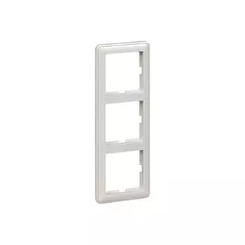 Трехместная рамка Systeme Electric Wessen 59 KD-3-48