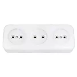 Трехместная розетка BYLECTRICA Прочие изделия РА16-244