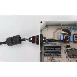 Трехполюсный водостойкий разъем TTAF Elektronik WPP-0302M20