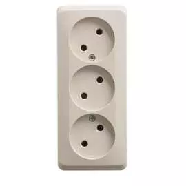 Тройная розетка Systeme Electric ЭТЮД PA16-009K